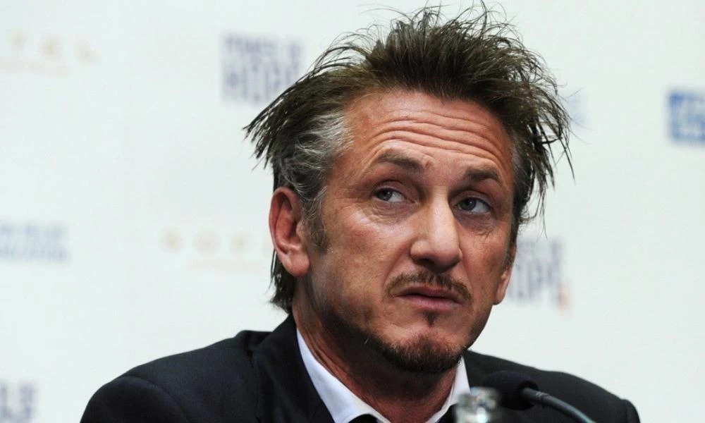 "Βολές" Σον Πεν σε Ερντογάν και Τραμπ για την κατάσταση στη Αρμενία